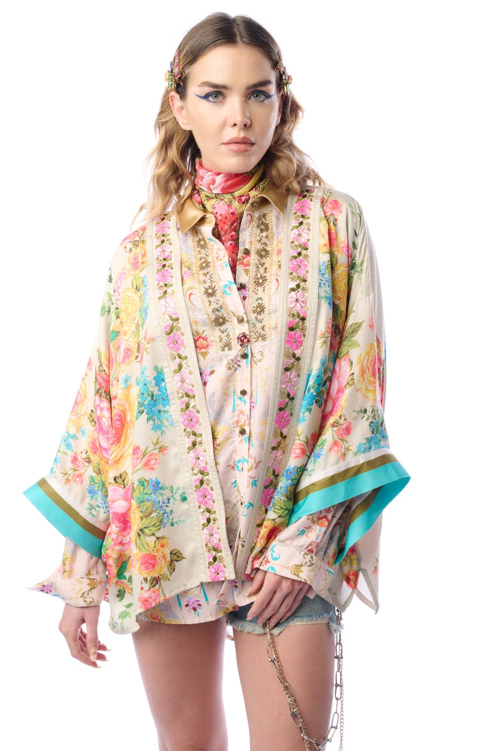 Aratta - Earth Angels Short Kimono | Printed Kimono | Sequin Trim