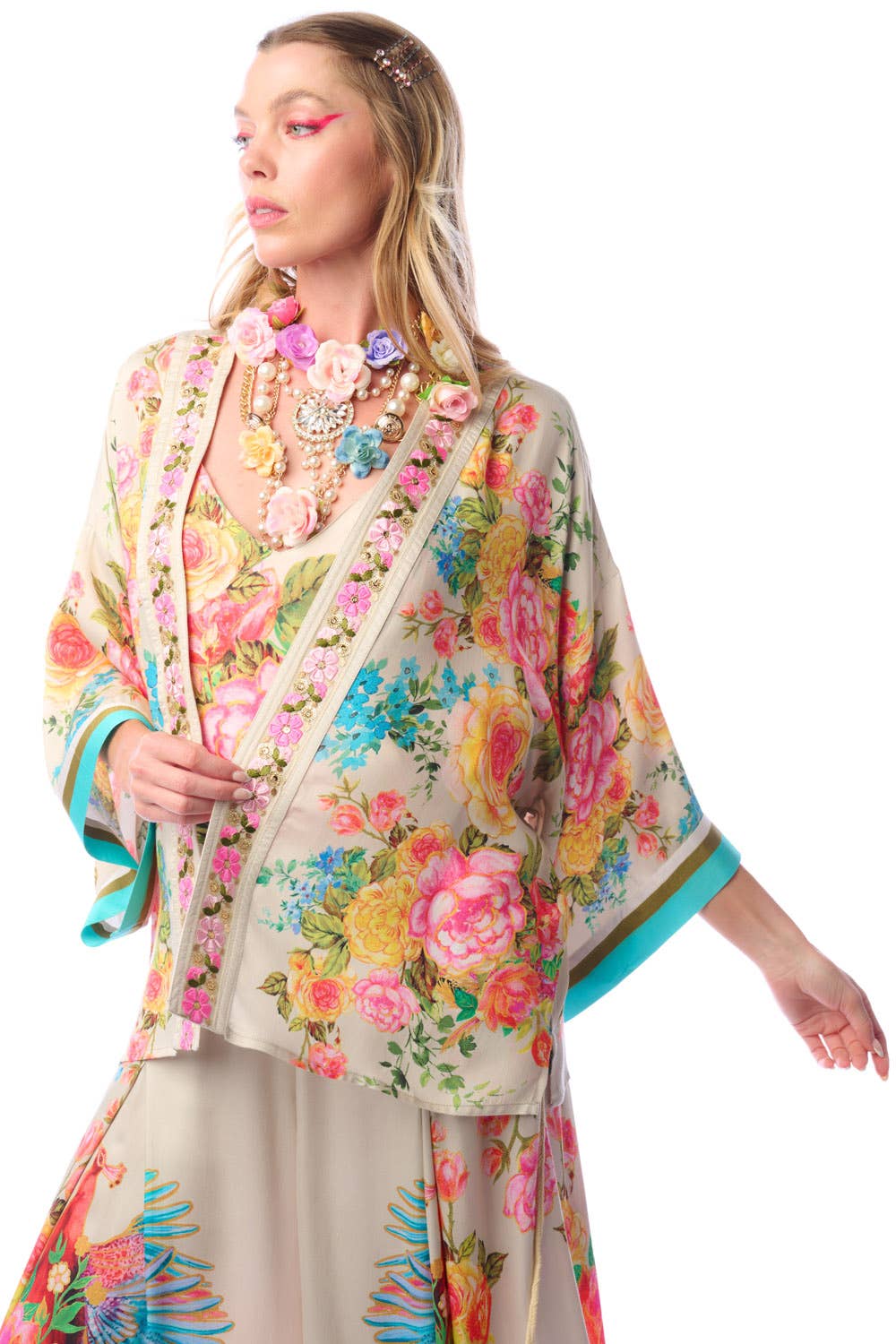 Aratta - Earth Angels Short Kimono | Printed Kimono | Sequin Trim