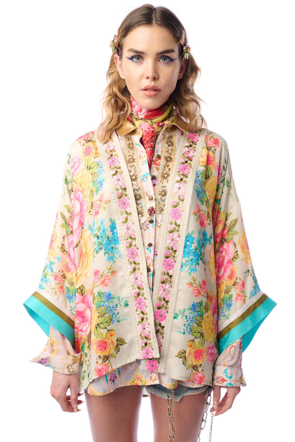 Aratta - Earth Angels Short Kimono | Printed Kimono | Sequin Trim