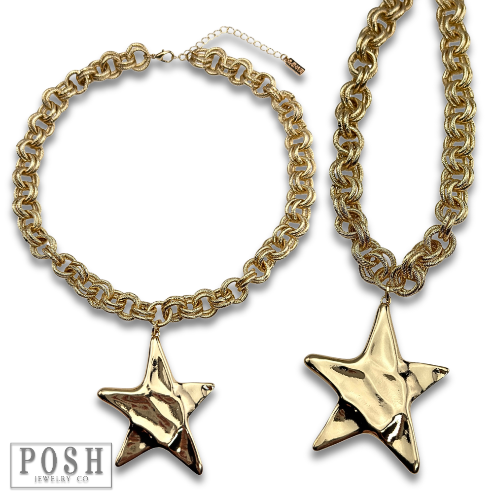 Jumbo star pendant necklace