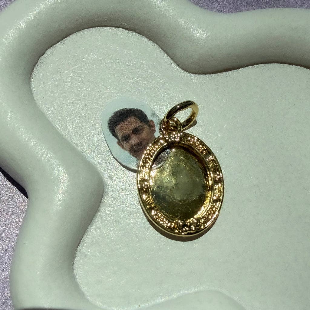 Little Bow Photo Frame Charm
