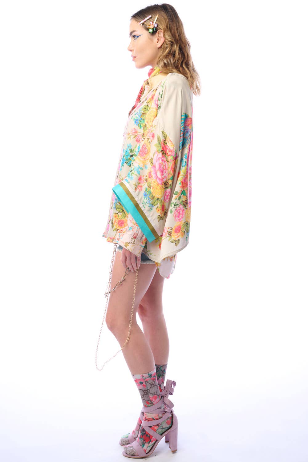 Aratta - Earth Angels Short Kimono | Printed Kimono | Sequin Trim