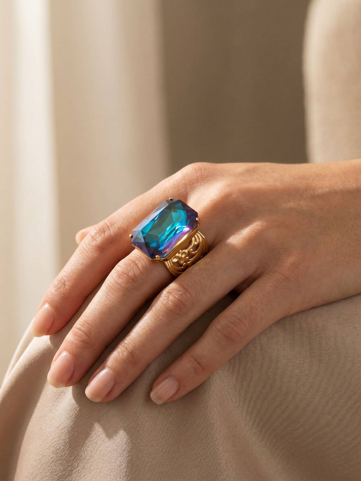 SORRELLI Viretta Adjustable Cocktail Ring