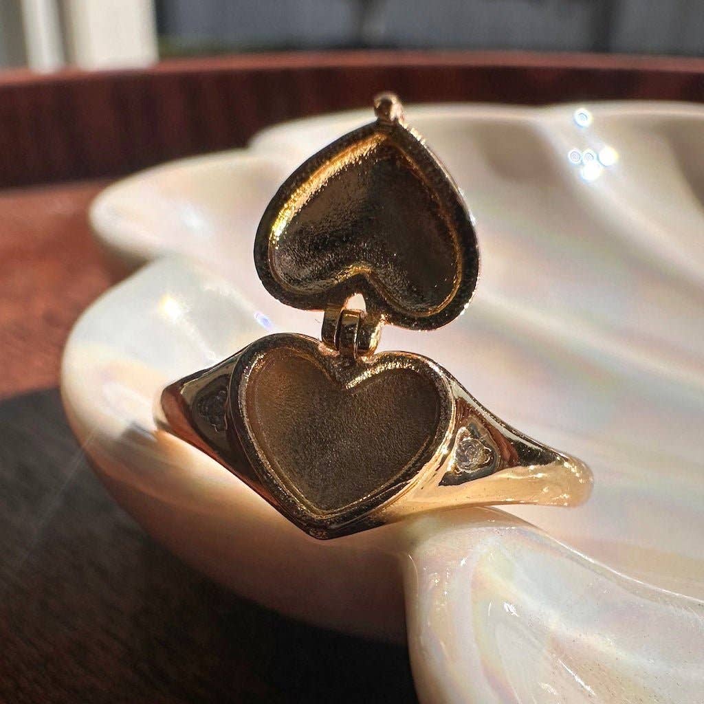 Heart Locket Ring - Size 5