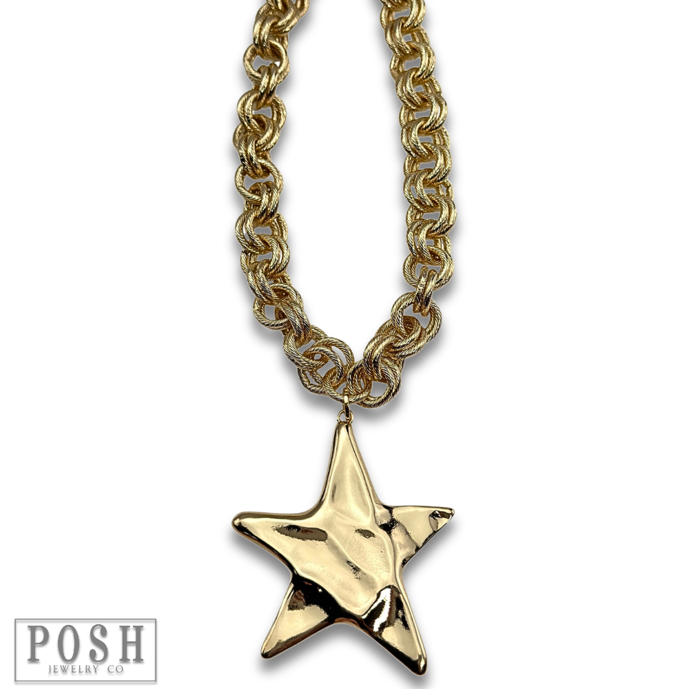 Jumbo star pendant necklace